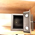 Spinacorona Room
