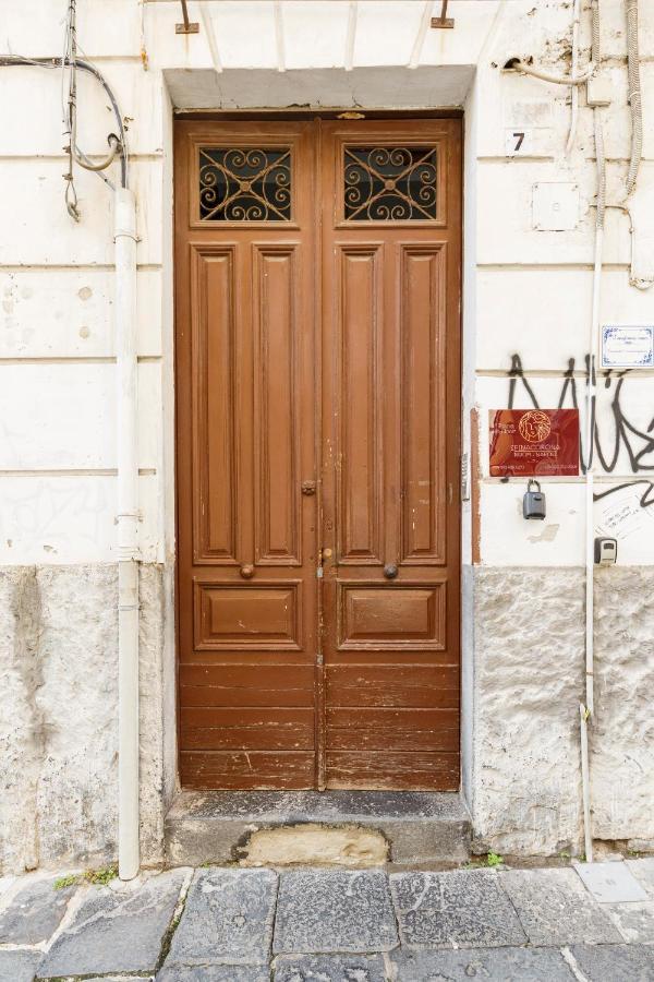 Spinacorona Naples